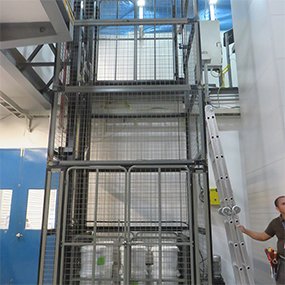 cargo lift with full mesh project - MORN LIFT