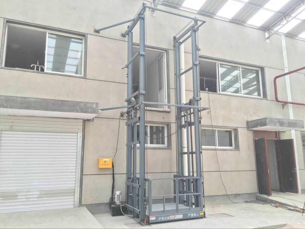 cargo lift brings convenience to production