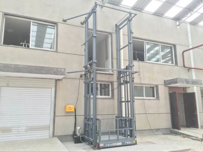 Read more about the article The wide application of cargo elevators brings convenience to production