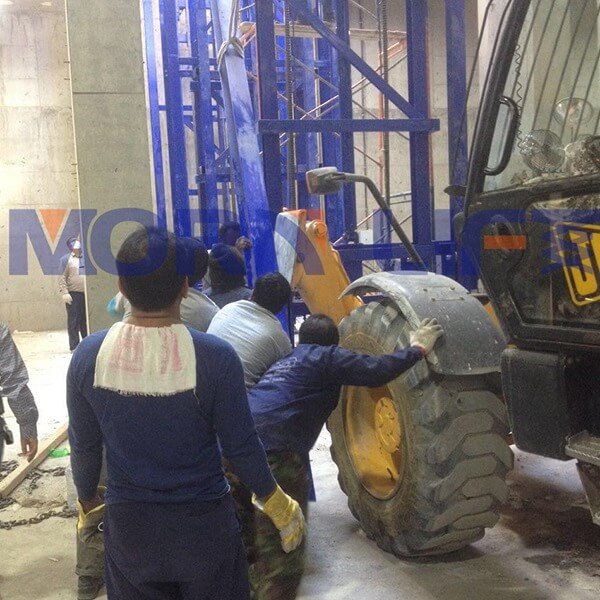 cargo lift in kuwait