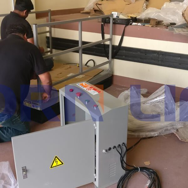 Customized hydraulic scissor lift installed in dubai