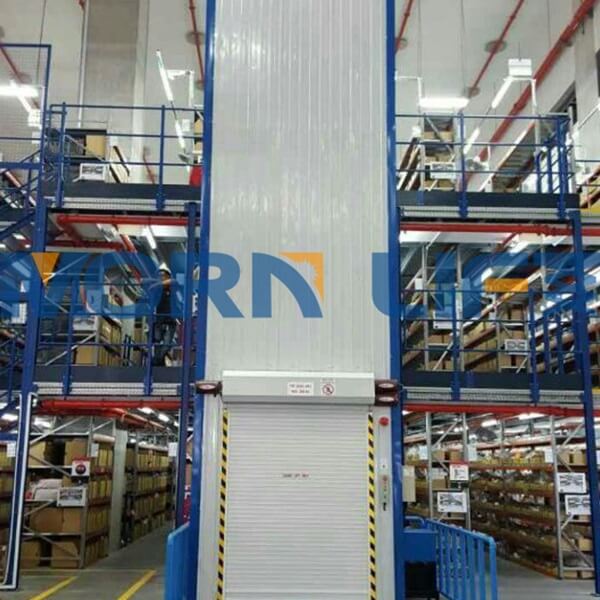 goods lift with color steel tile encloseure