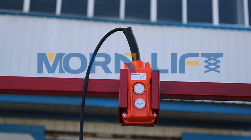 3 Types of Mobile Scissor Lifts From MORN LIFT: Which One is Best Suitable for Your Business? - MORN LIFT mobile scissor lift Platform controller