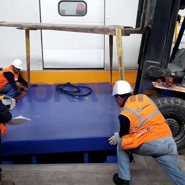scissor lift in peru