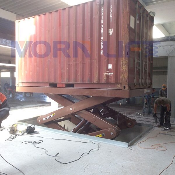 scissor lift table in Czech Republic