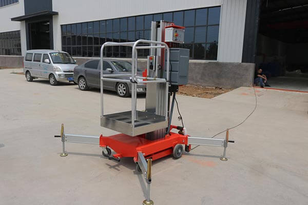 single post man lift