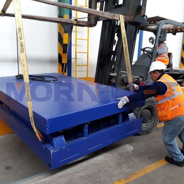 stationary scissor lift in peru