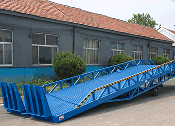 mobile loading ramp
