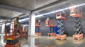 small scissor lift for indoor use5