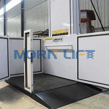 vertical lift platform size